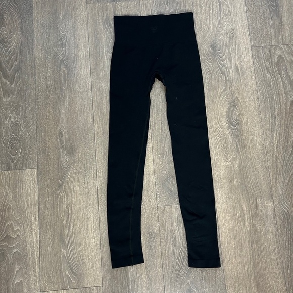 Aritzia Tna Body Atmosphere Hi-Rise Legging 7/8 Seamless High Waist Black XS - Picture 11 of 13